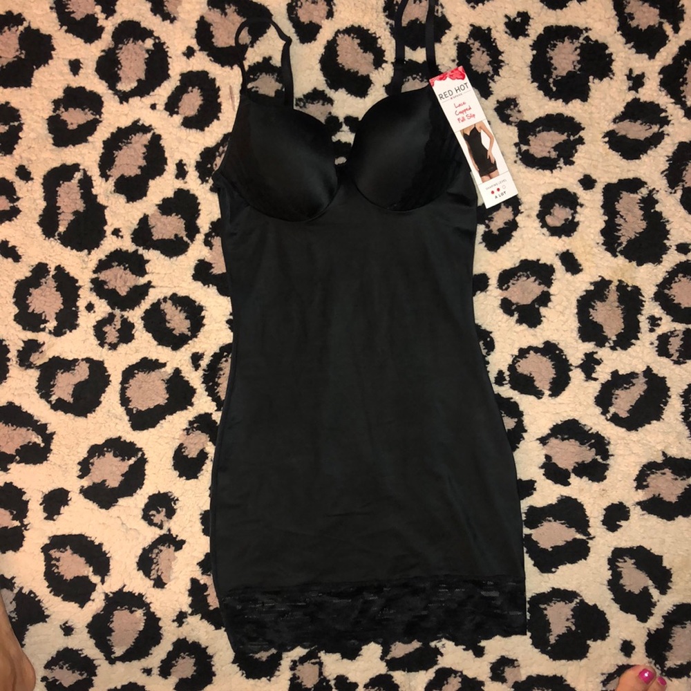 Spanx Brand New Lace Cupped Full Slip